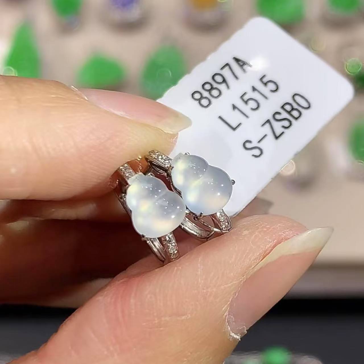 18k金镶 天然缅甸A货翡翠耳饰  L1515 多样性发其一