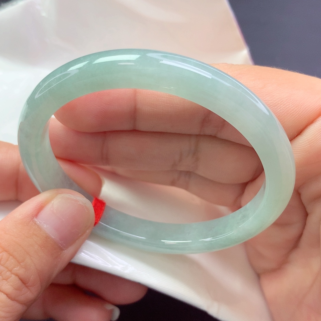 【闪购商品】未镶嵌手镯翡翠贵妃a 1