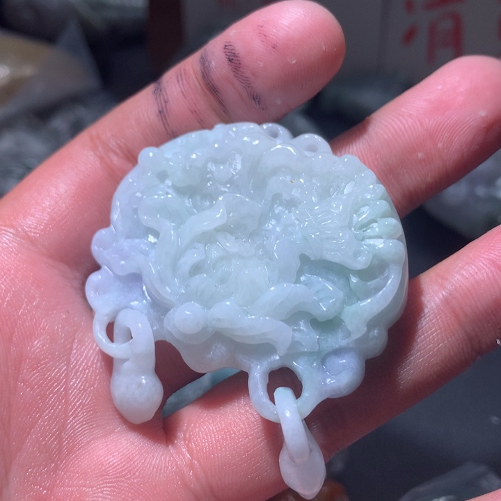 翡翠未镶嵌颈饰保真天然a货翡翠