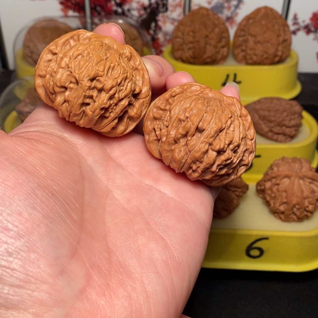 文玩核桃把件44尺磨盘楼核桃