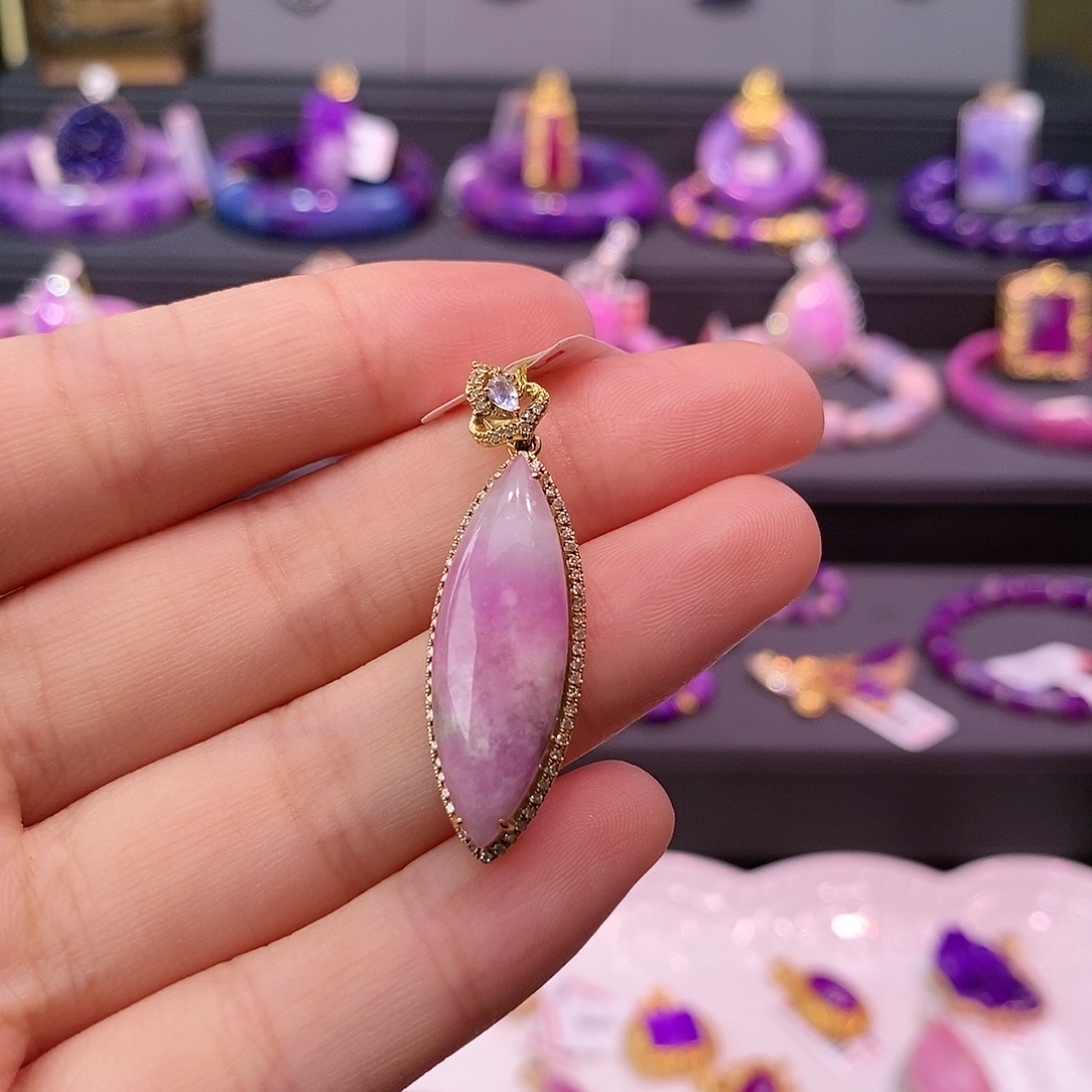 苏纪石（舒俱来）18K金镶嵌吊坠(不含链)