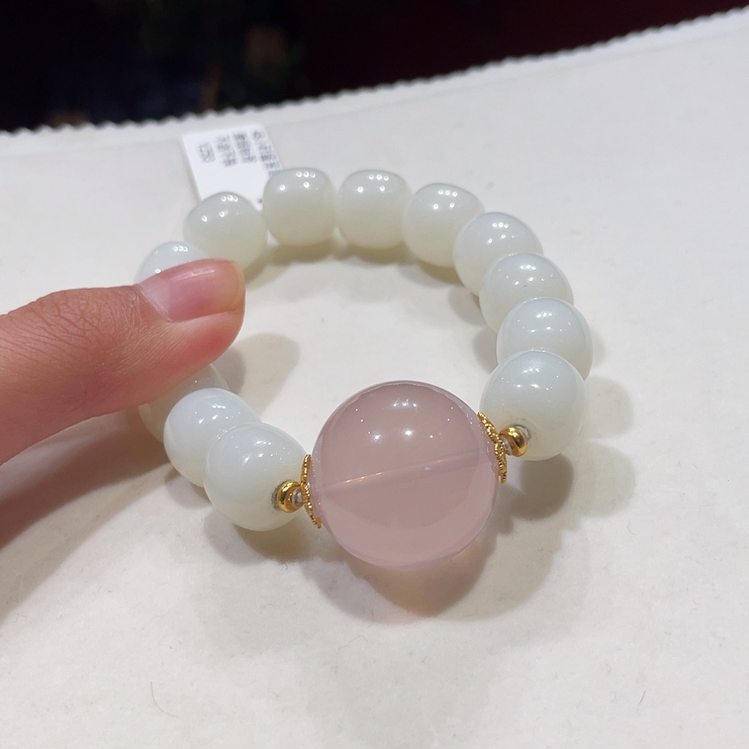 和田玉未镶嵌手串