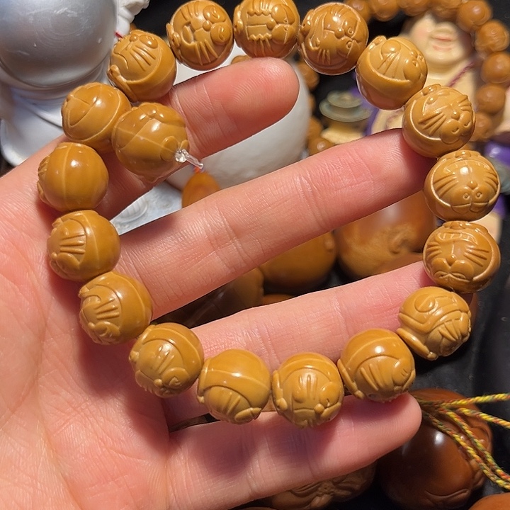 橄榄核手串/手链猴头哆啦A梦