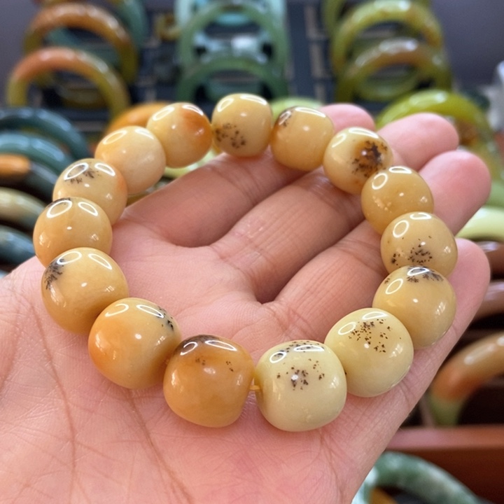 蛇纹石玉手镯未镶嵌君*儿