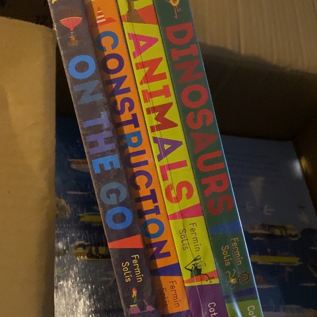 小恐龙4本英语启蒙书