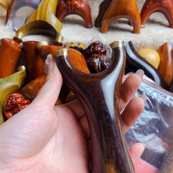 非洲紫檀（红花梨）遐思1076