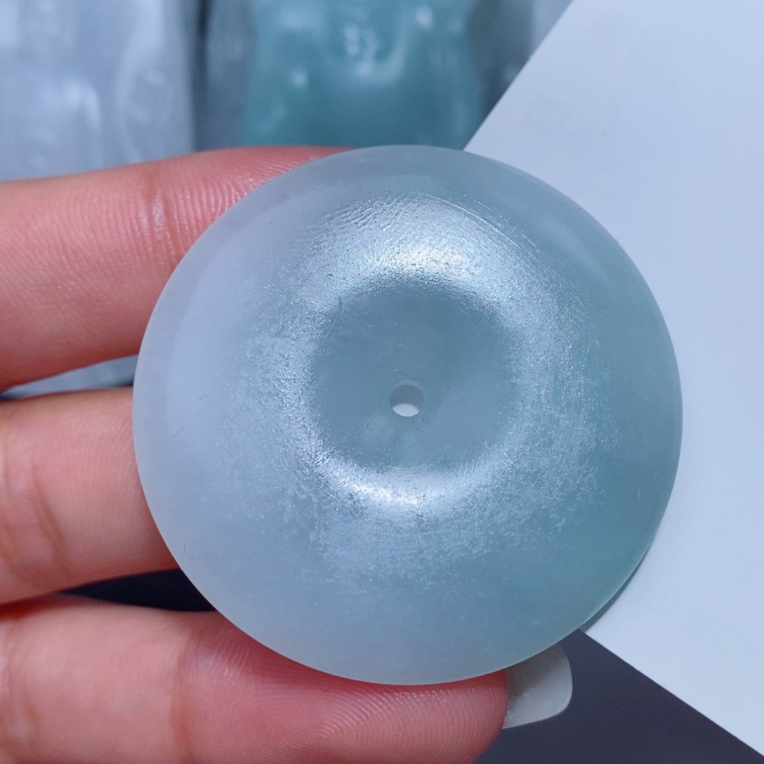 定制翡翠吊坠未镶嵌