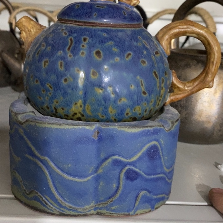 陶瓷艺术品及陶瓷壶