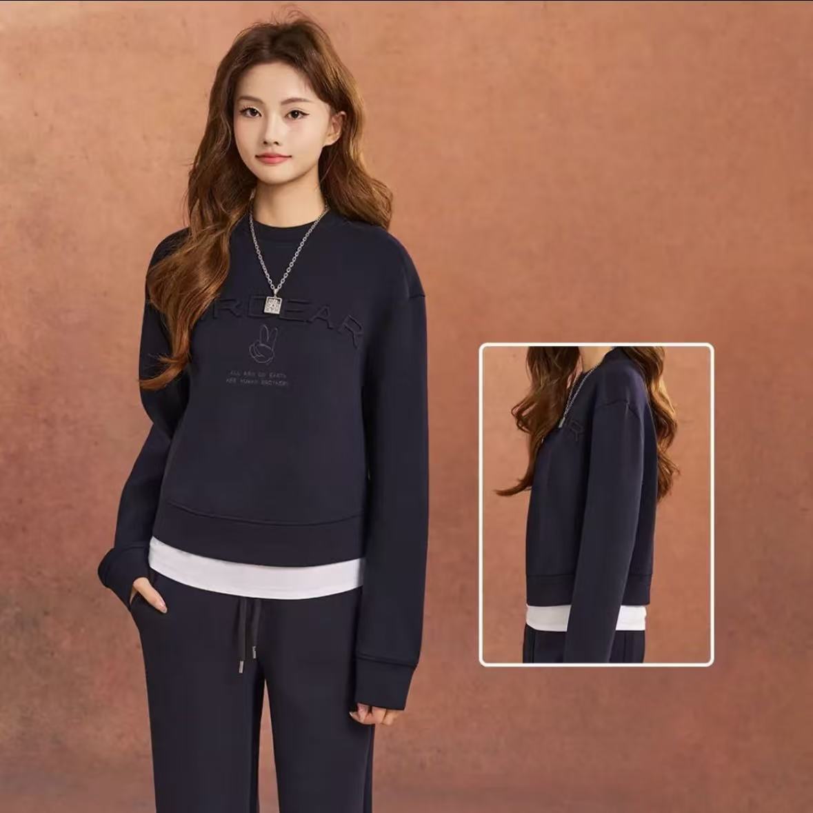 GIRDEAR/哥弟秋冬休闲刺绣高级百搭圆领卫衣女130151