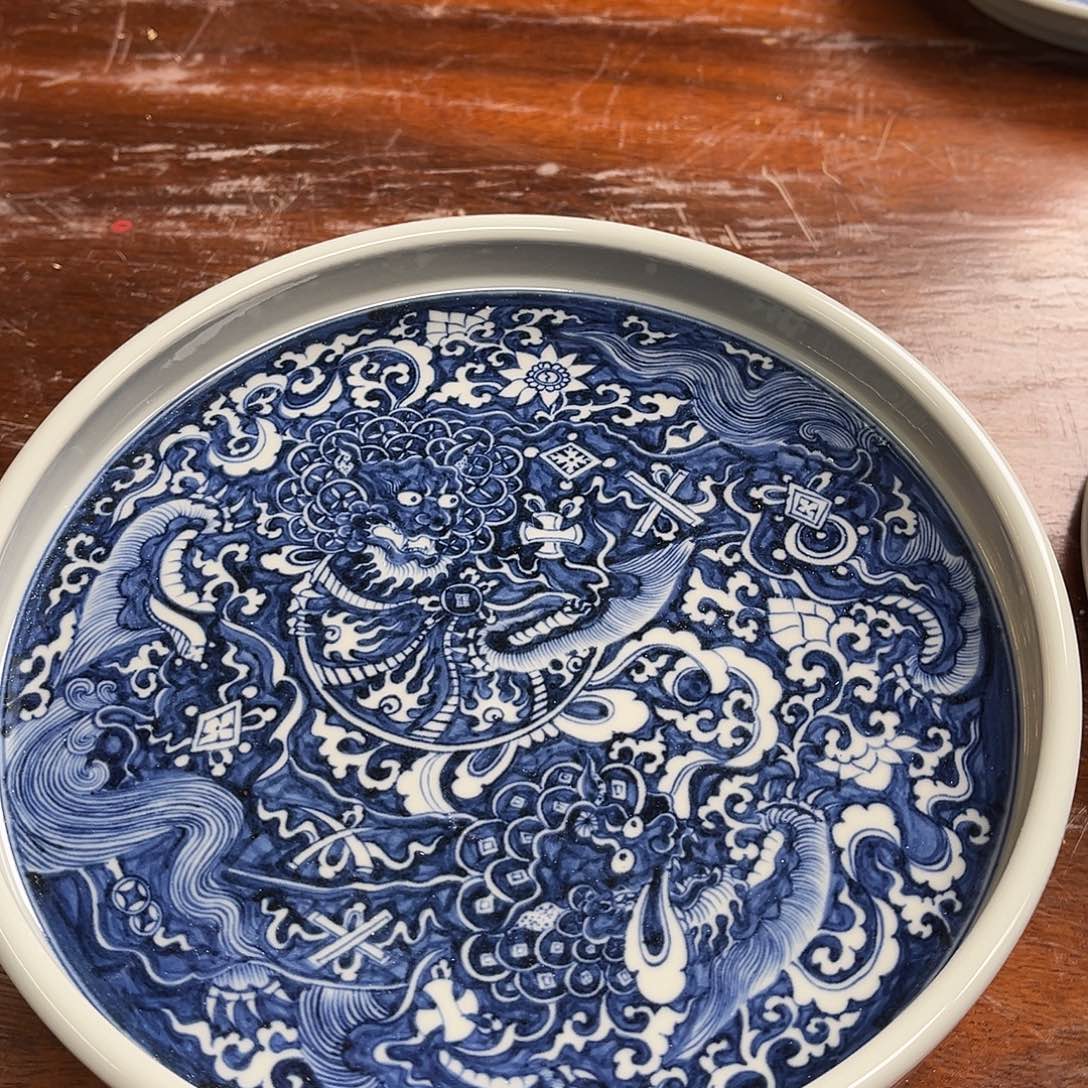 皮****虾元青花重工狮子微瑕壶承