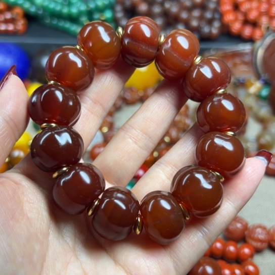 玛瑙/玉髓颈饰未镶嵌充**信