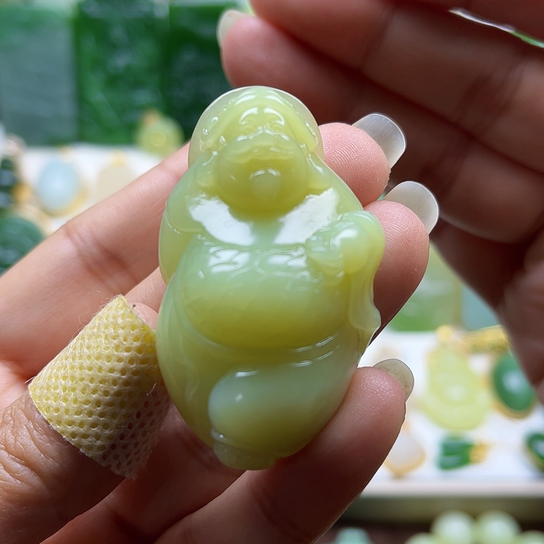 和田玉吊坠未镶嵌