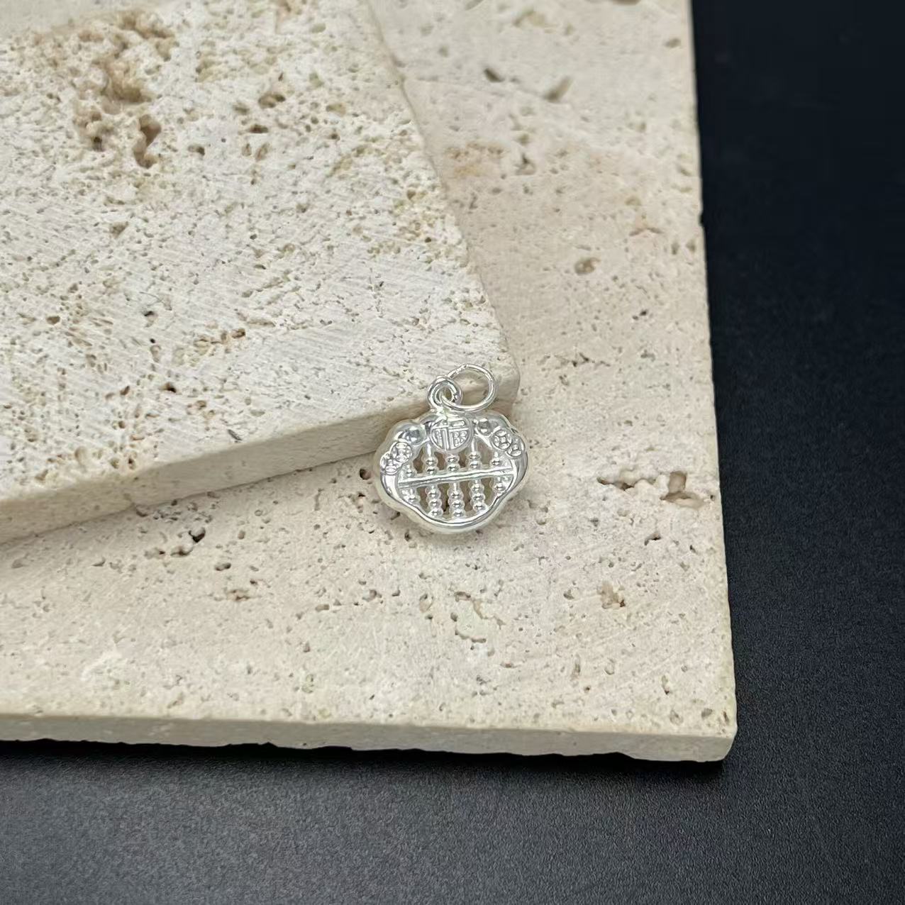 吊坠足银 【北野珠宝】足银福字算盘吊坠-B08H-681尺寸12x14x3mm