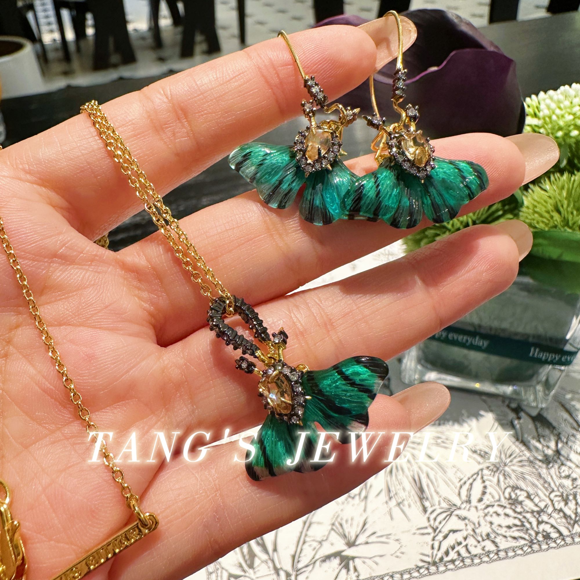 合金耳饰 鬼才设计师绿色蝴蝶优雅时尚配饰古风蝴蝶胸针