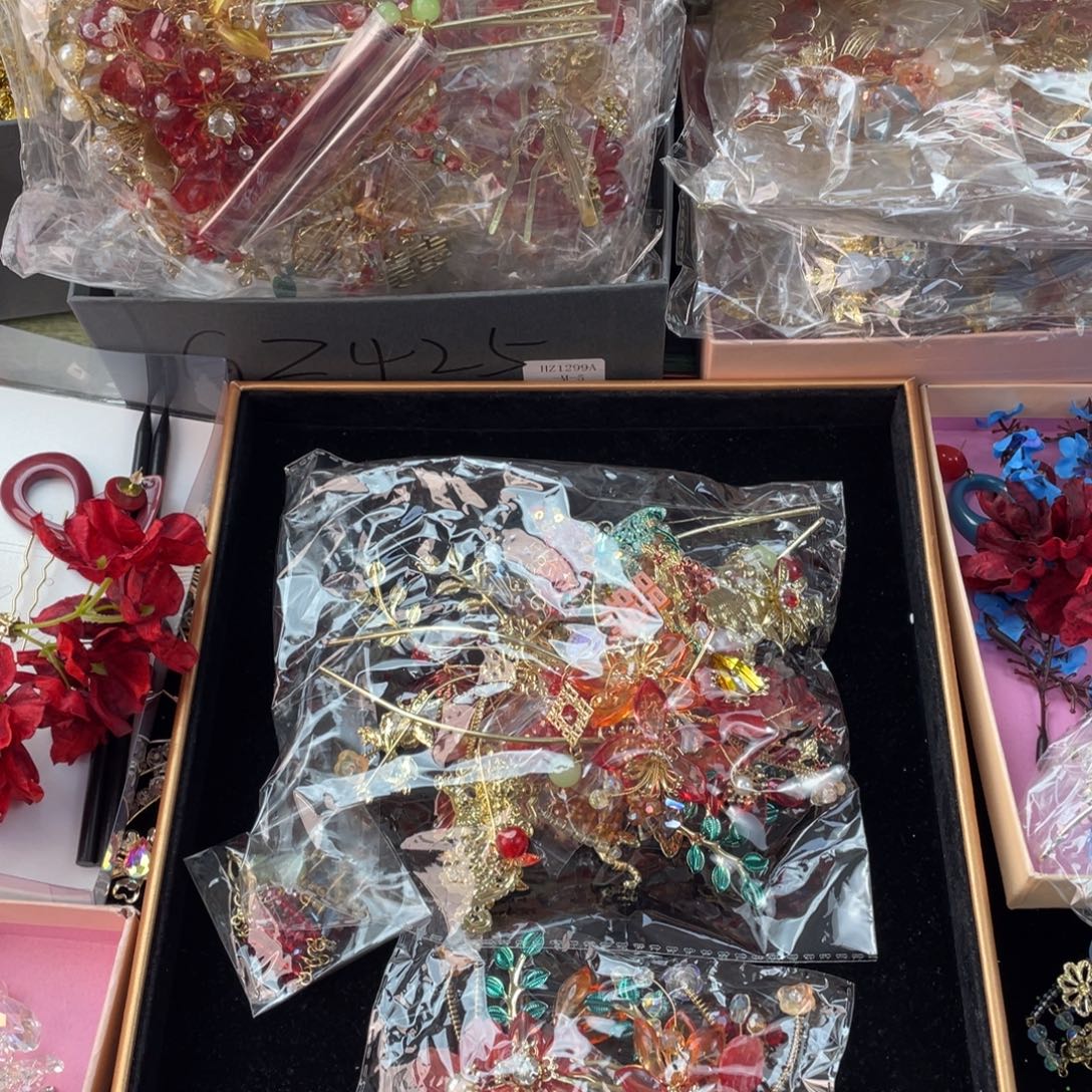 混合材质新娘头饰默认微瑕不退换