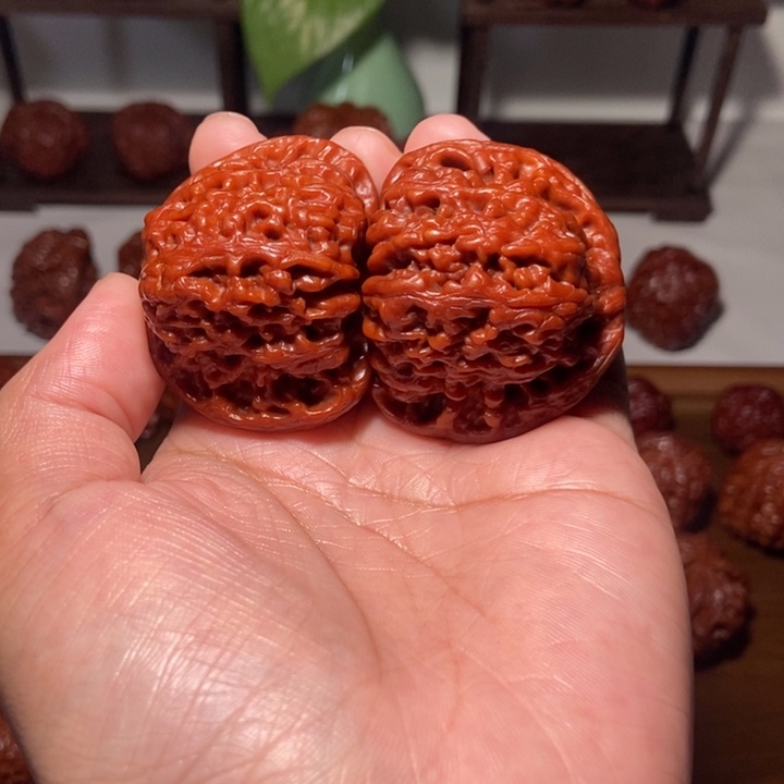 K***r吊坠文玩核桃南疆