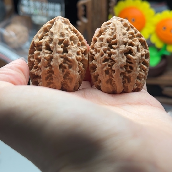 文玩核桃把件关东木子楸百核31