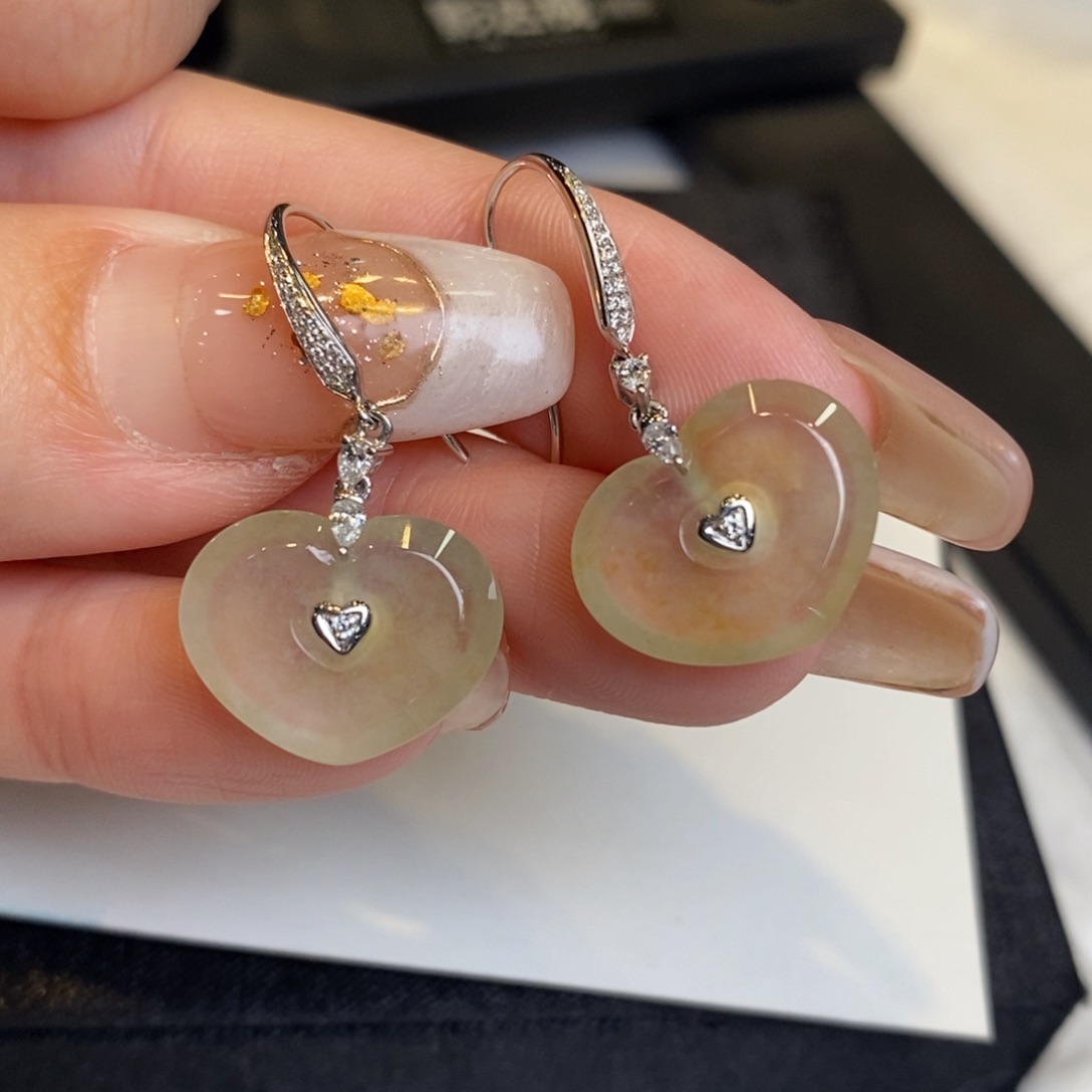 翡翠耳饰18K金镶嵌冰黄翡爱心