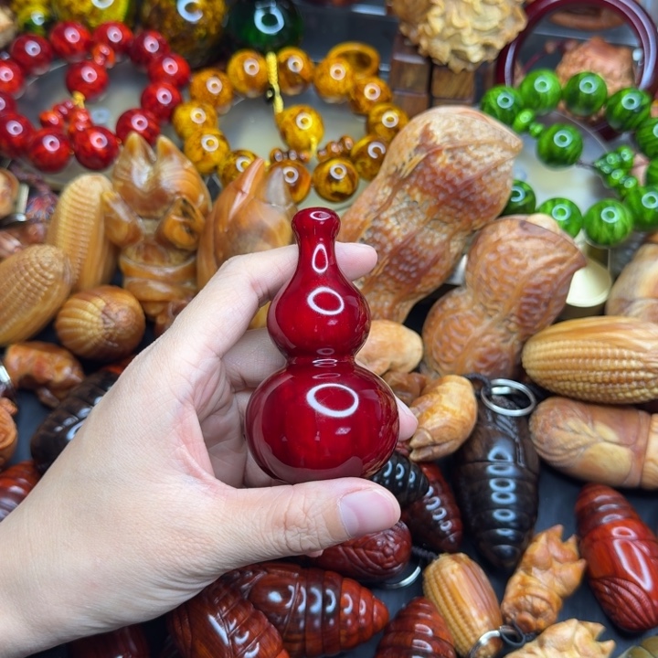 松木琥珀木文玩手串