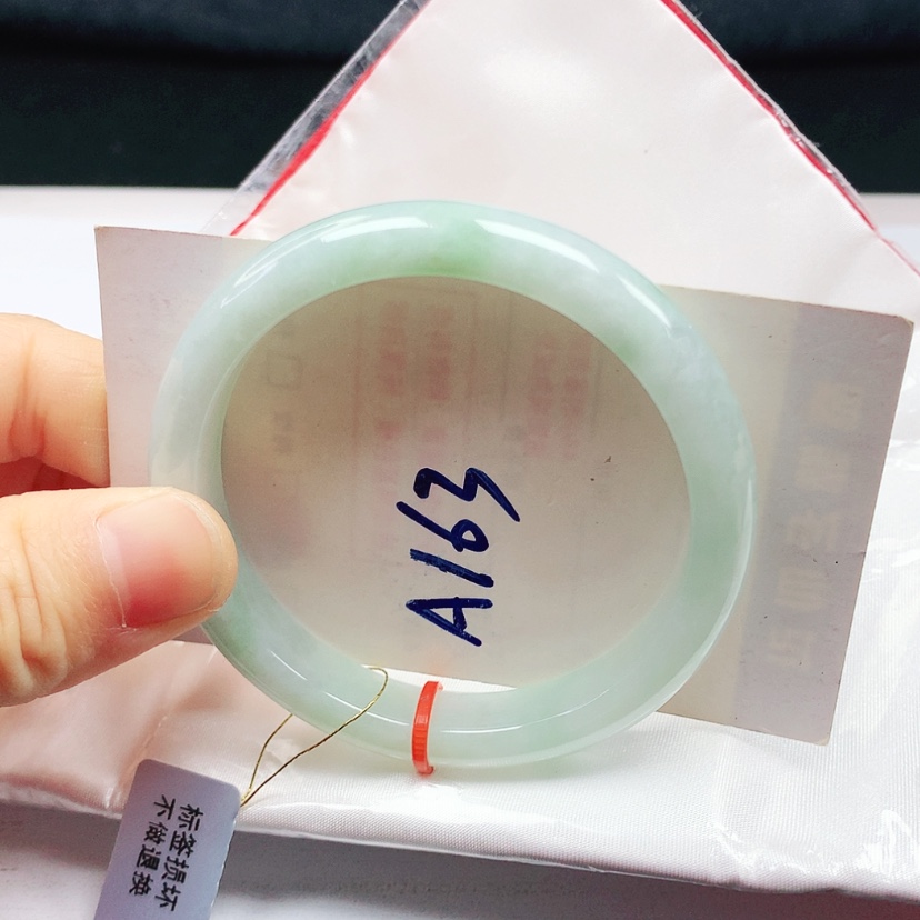 【闪购商品】翡翠手镯未镶嵌55➕圈口
