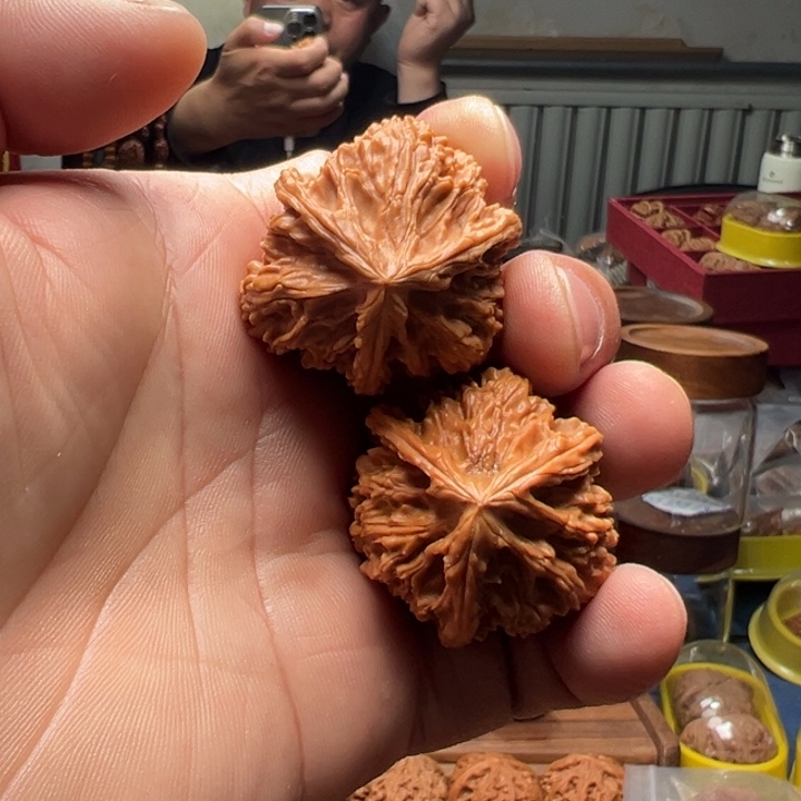 文玩核桃把件文山三棱