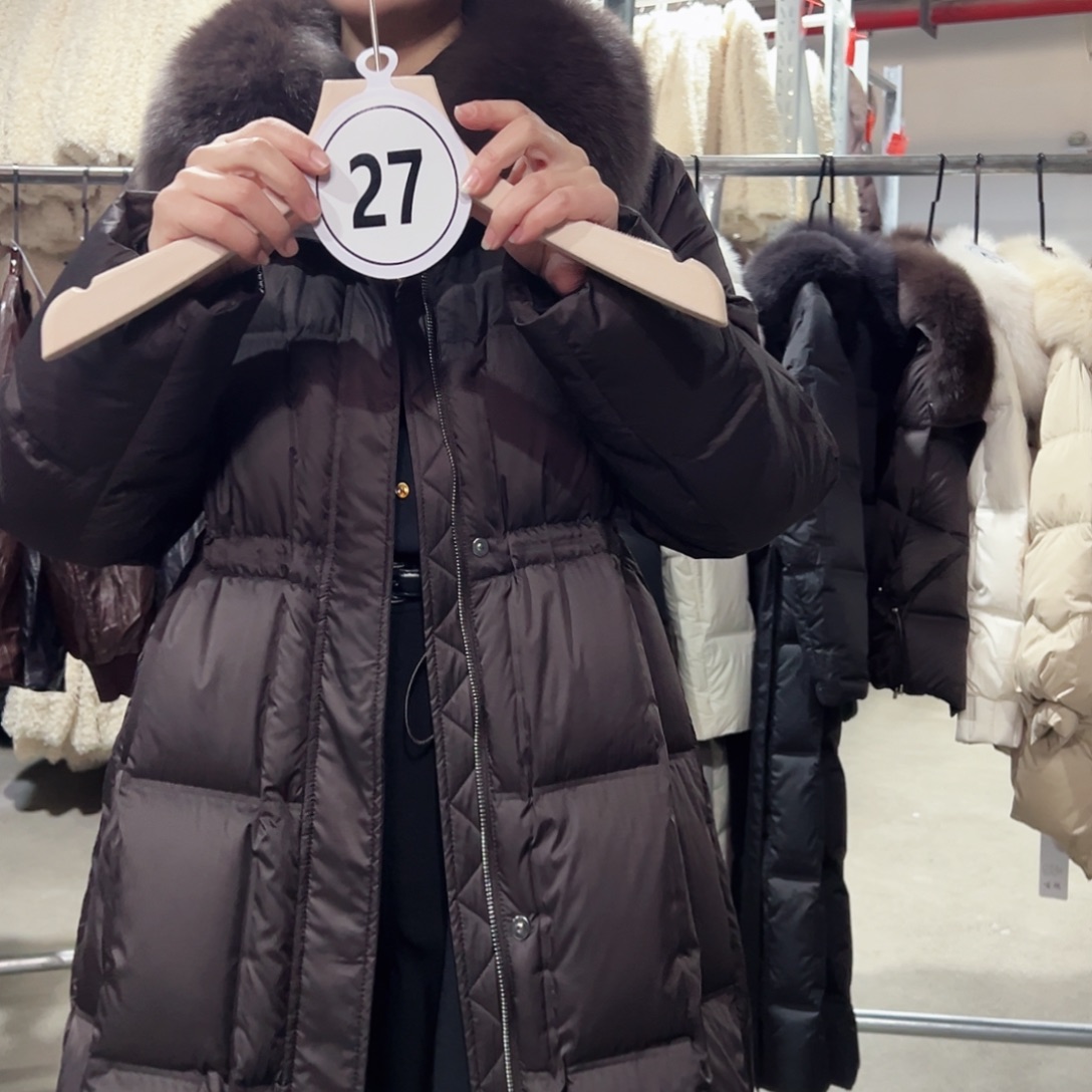 似***年时尚保暖真狐狸外套27号2XL