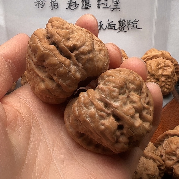 心***动文玩核桃吊坠蛤蟆