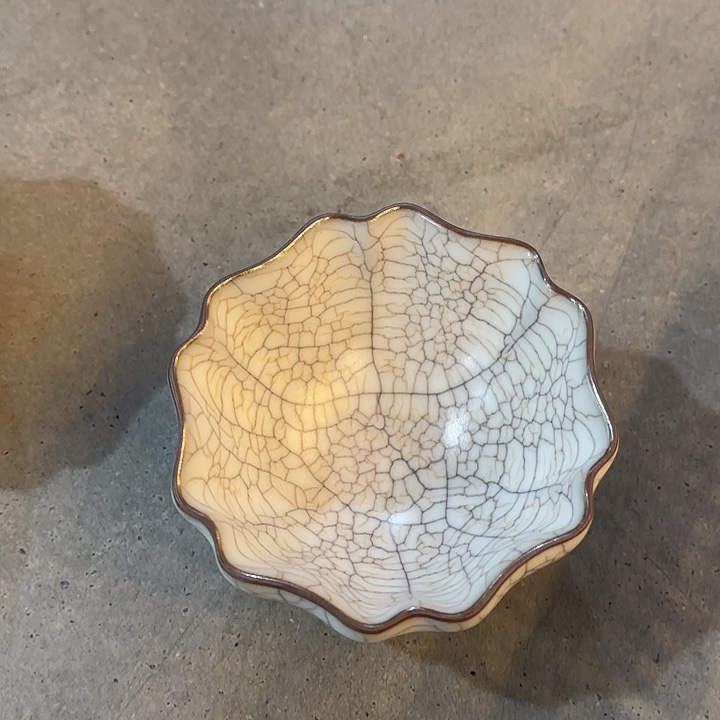 福利待遇多多哦哦哦