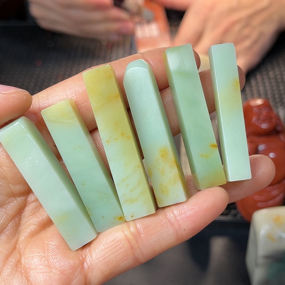 寿山石印石这个点睡起来都