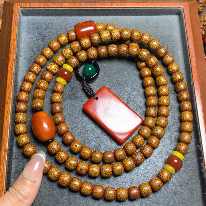 星月菩提吊坠菩提