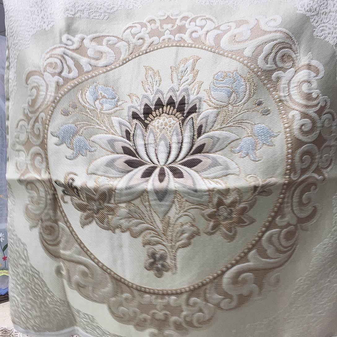 雪尼尔啦咯啦咯啦咯啦咯啦