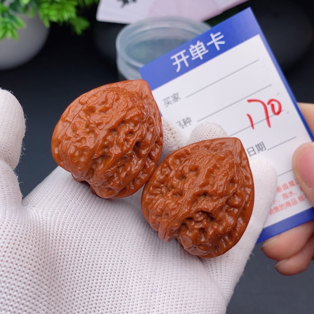 文玩核桃把件37鸡心170