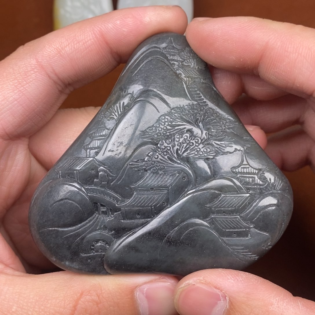 和田玉颈饰未镶嵌