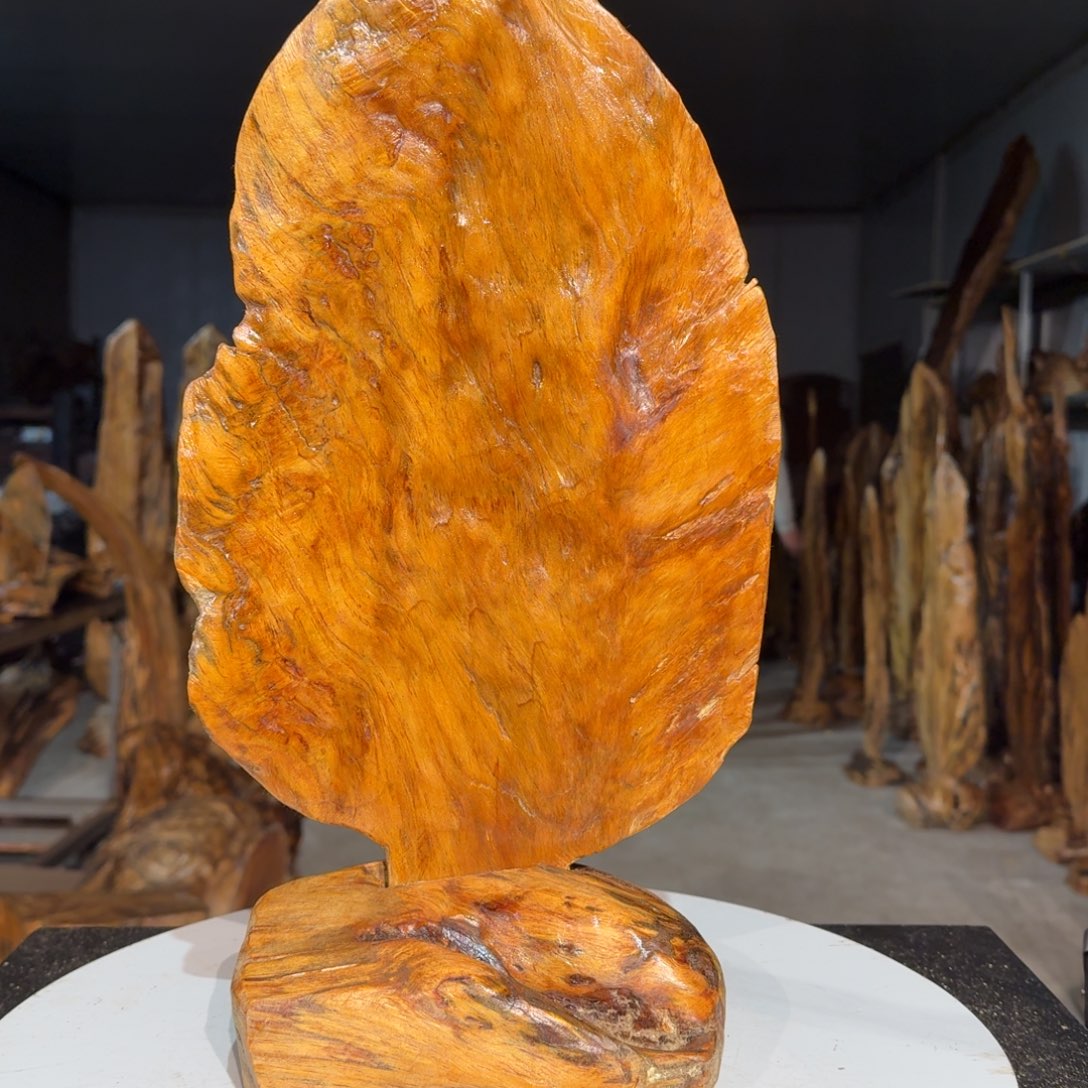 临***光木佳友琥珀木摆件11