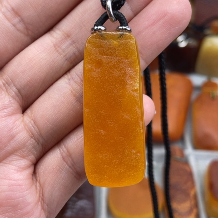 【闪购商品】琥珀珠宝奇石未镶嵌