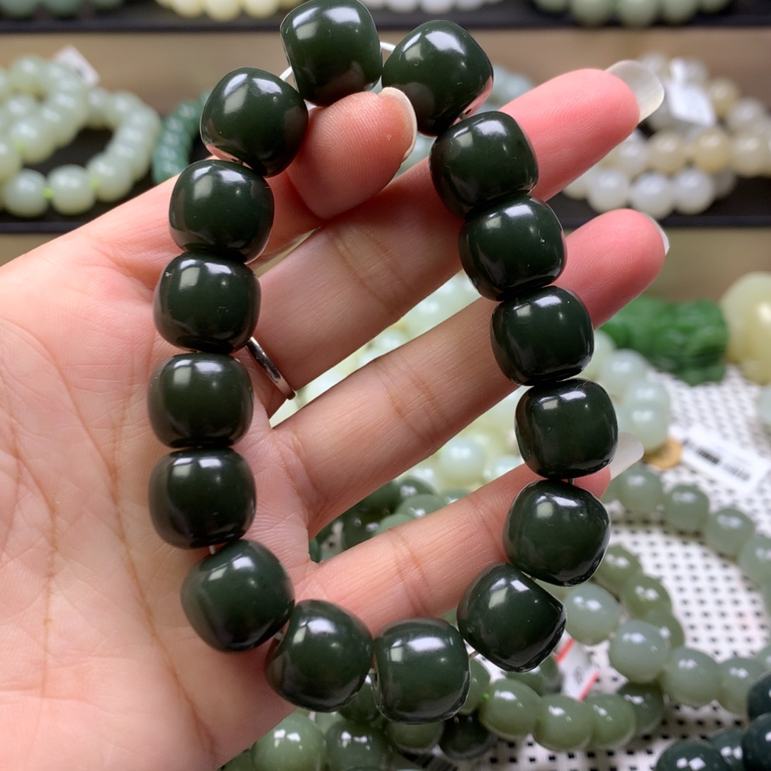 和田玉手链未镶嵌