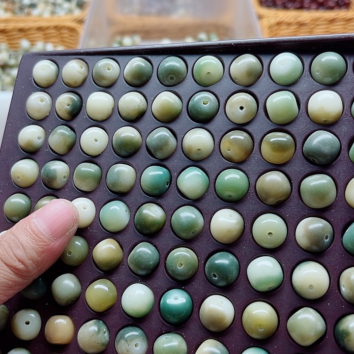 白玉菩提手串瑕疵12飘花桶珠103颗