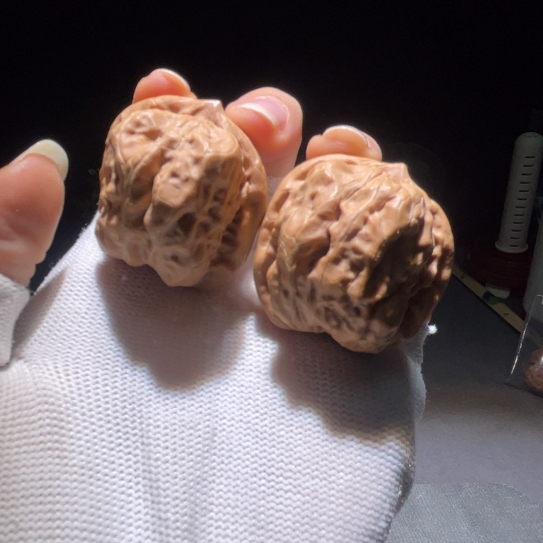 文玩核桃吊坠蛤蟆异形35。35139