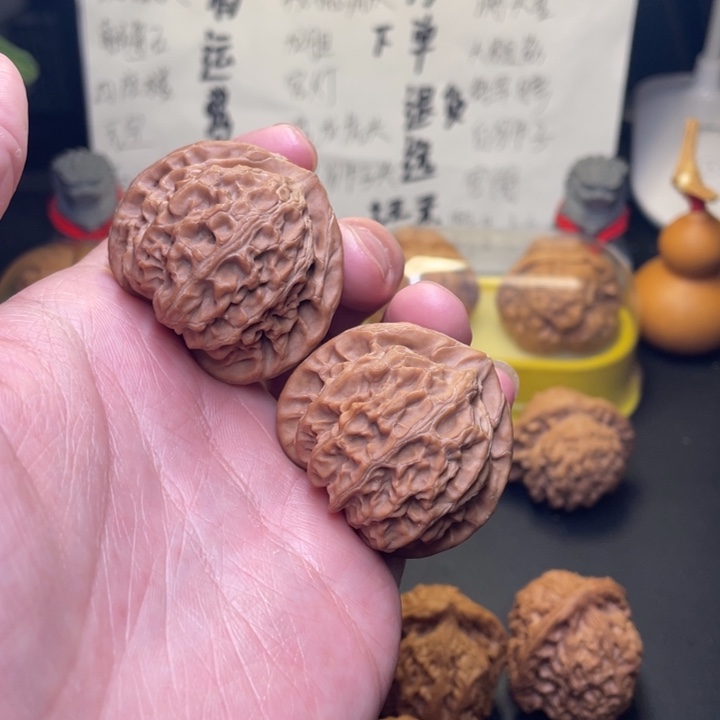 文玩核桃把件41宫灯66
