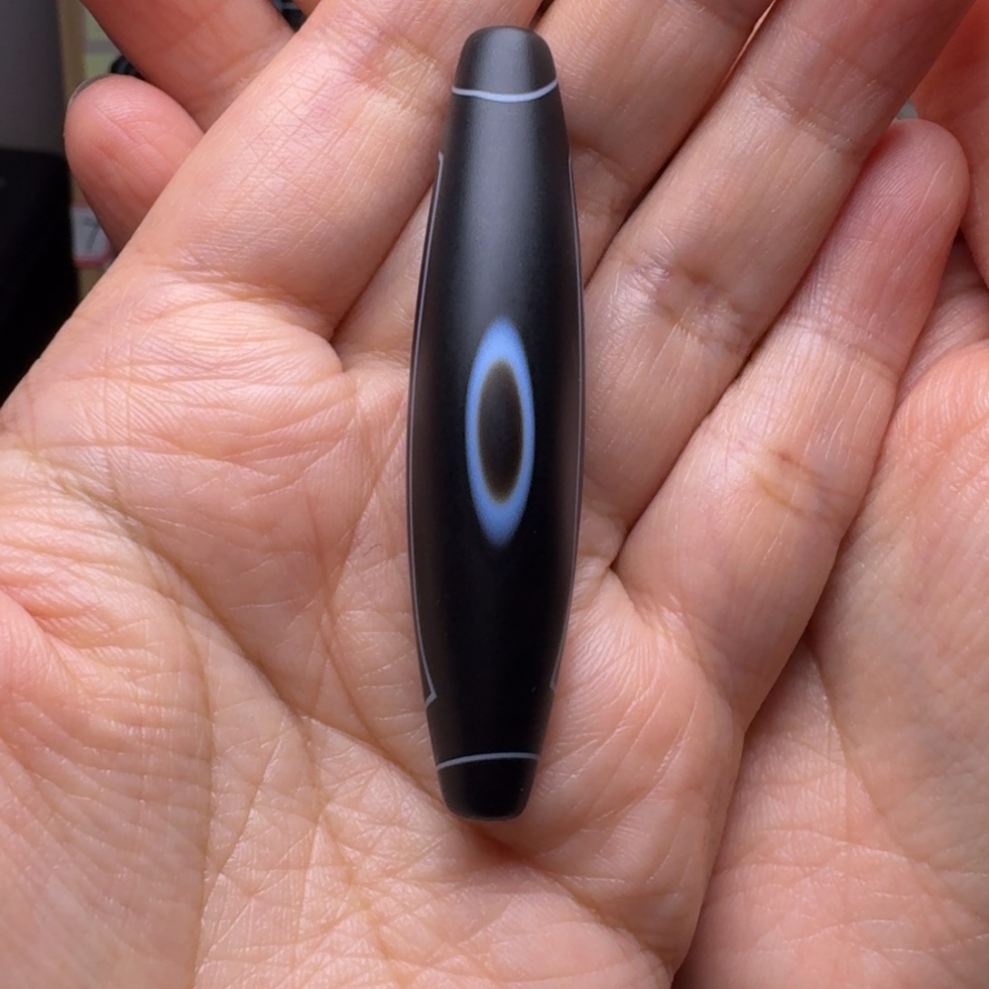 平***。玛瑙/玉髓未镶嵌颈饰