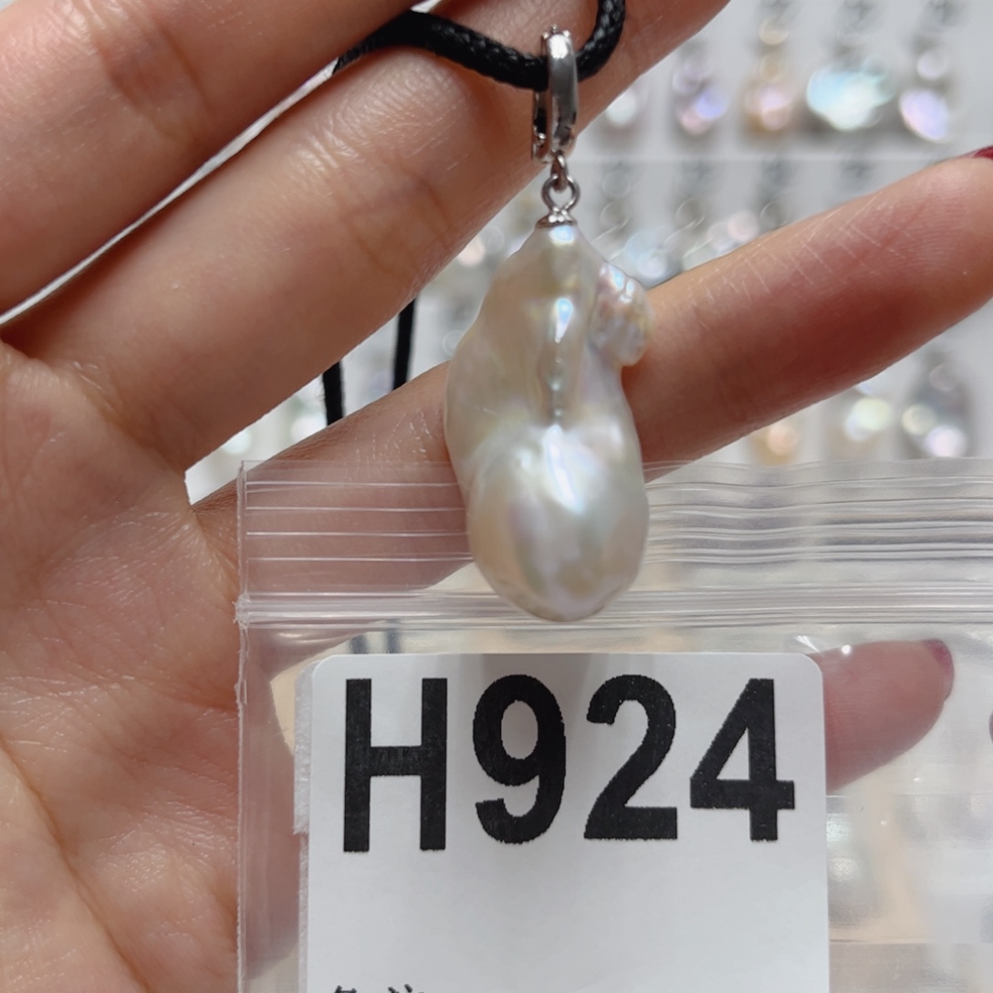 未镶嵌颈饰淡水珍珠