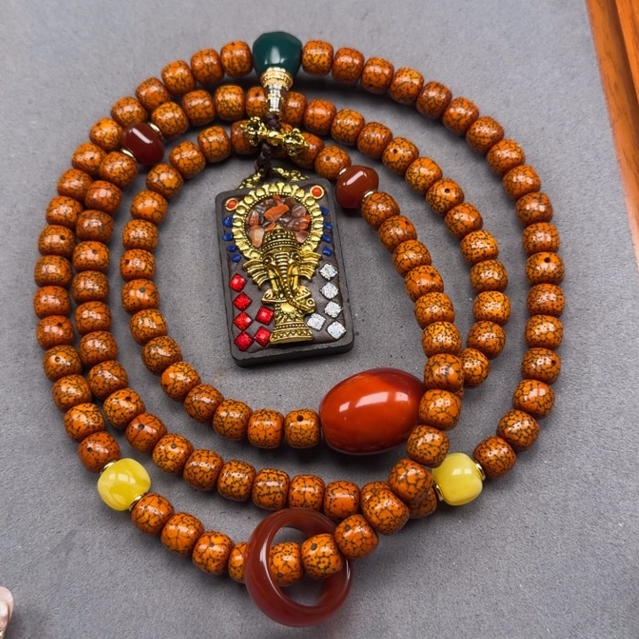 耿***宝吊坠星月菩提星月