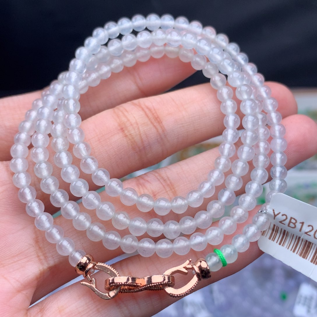翡翠手链未镶嵌卡