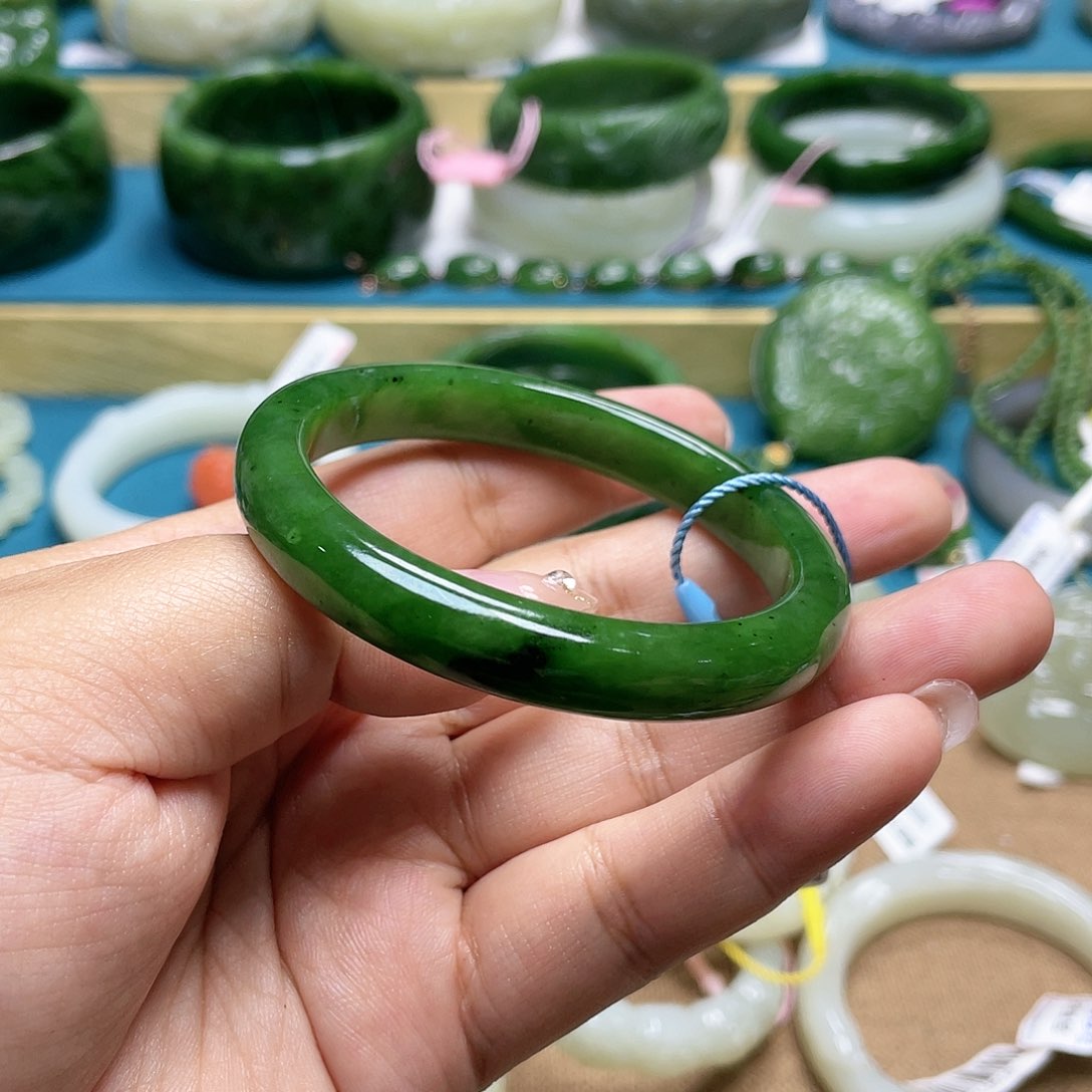【闪购商品】和田玉手镯53圈口109未镶嵌