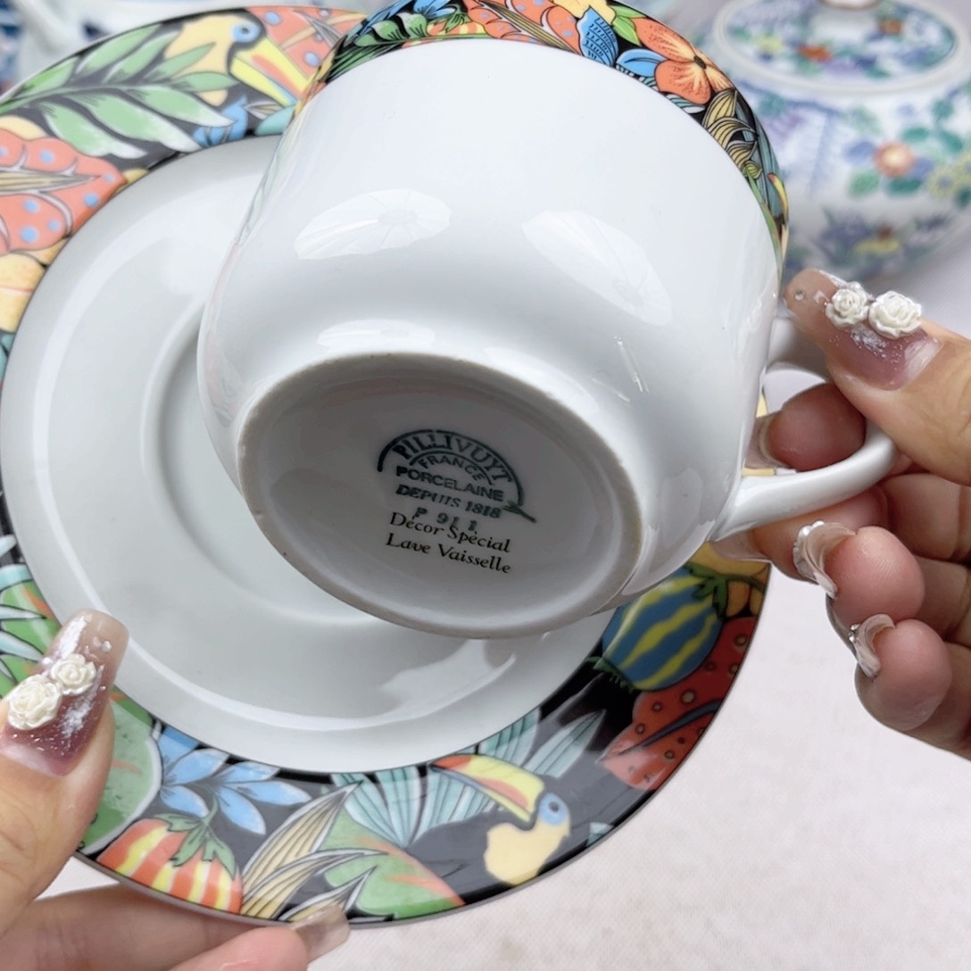 瓷片999 真开心哈哈哈哈哈