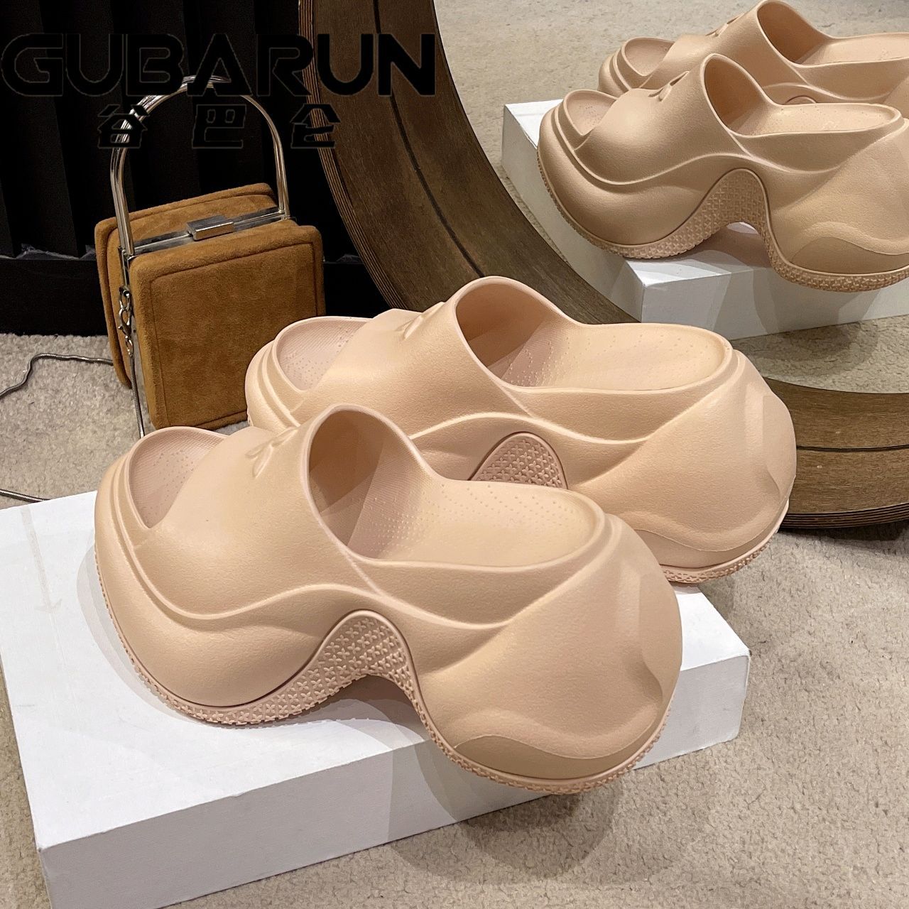 热卖爆款十字花9CM厚底高跟凉拖鞋女户外穿女时尚高跟夏季一字拖