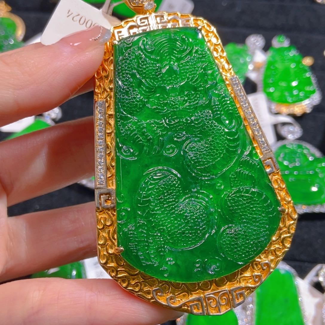 翡翠吊坠(不含链)未镶嵌