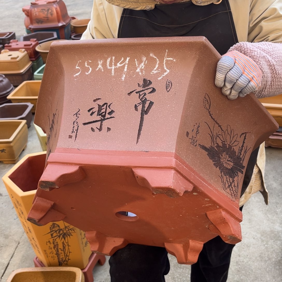 紫砂花盆盆景艺术