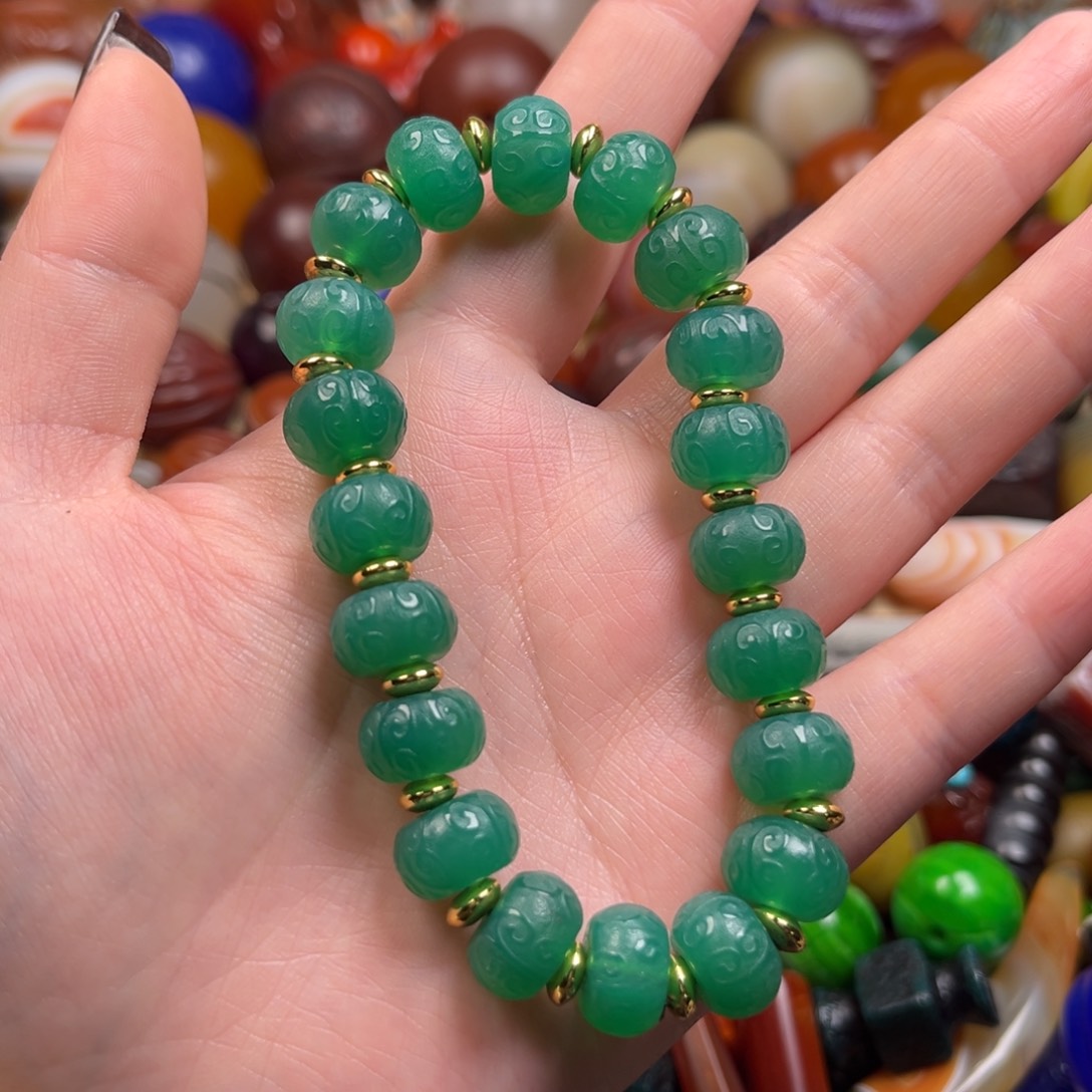 玛瑙/玉髓颈饰未镶嵌