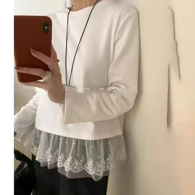 鑫老大：女装拼接白色蕾丝T